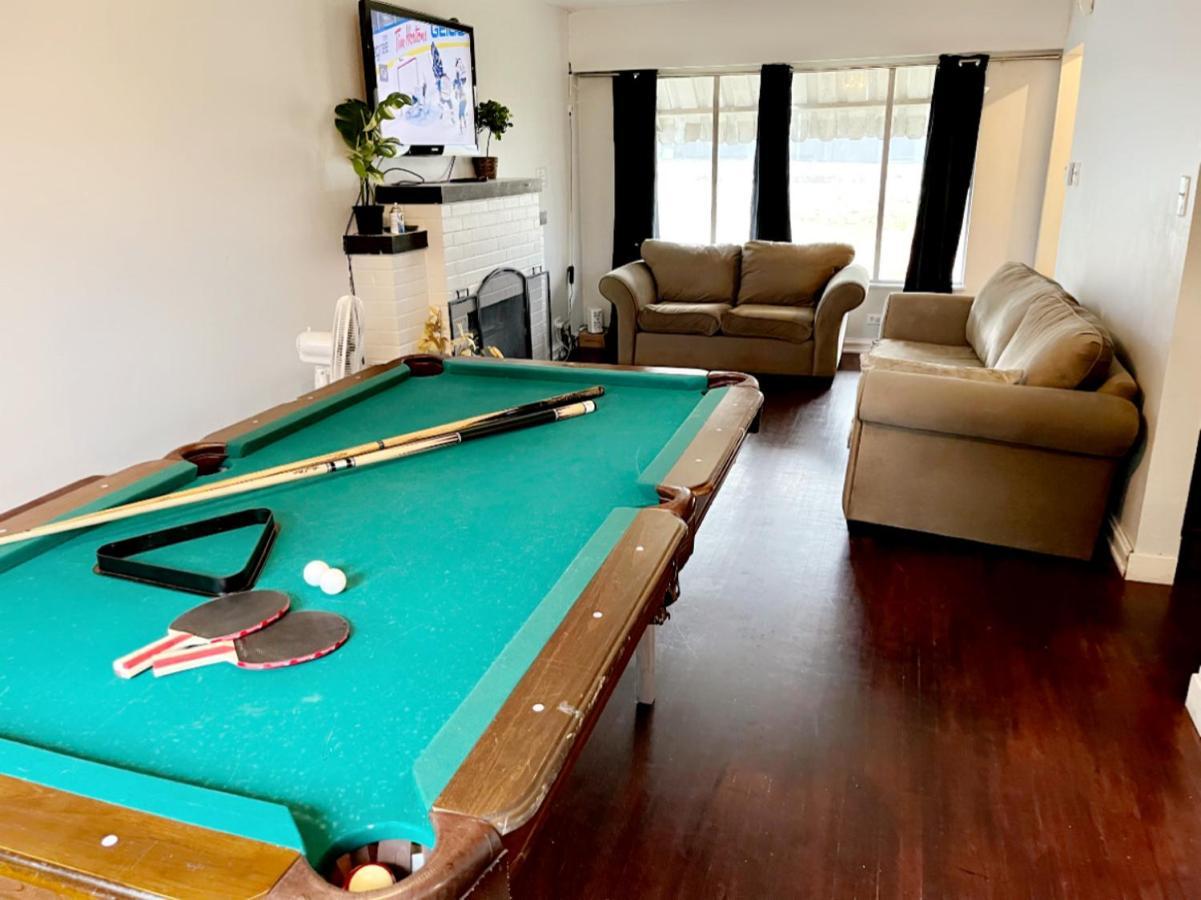 Vintage - 3 Bed House - North Surrey - Ping-Pong And Pool Table - Tv Cable Villa Exterior photo